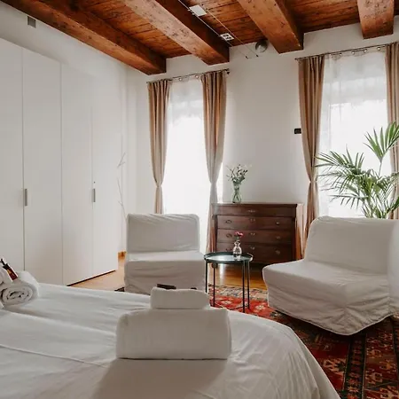 Apartment Duomo Con Dimora Del Vicolo